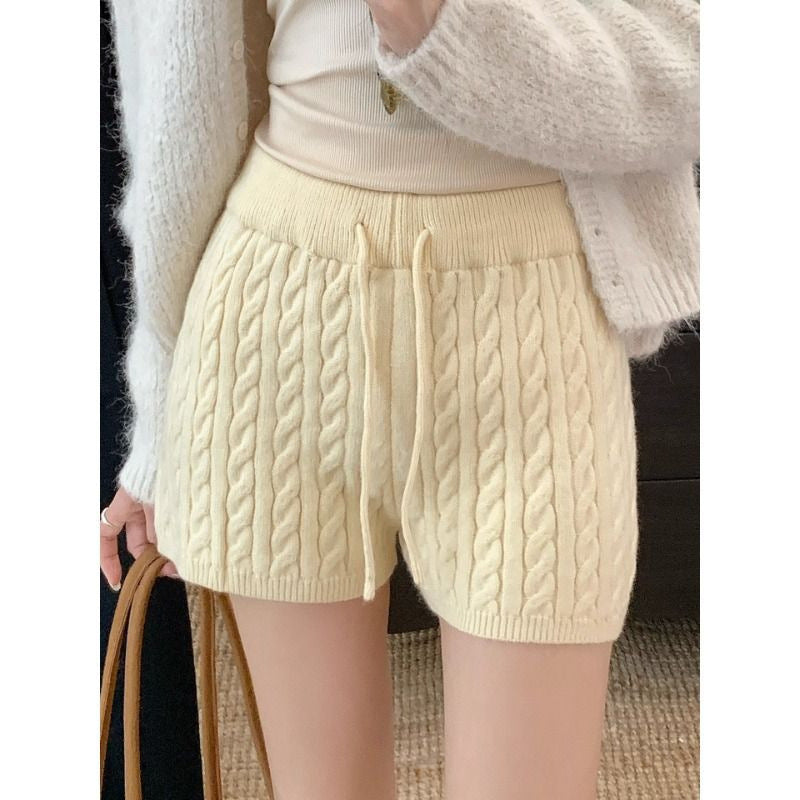 Nola | Pantaloncini in maglia a trecce