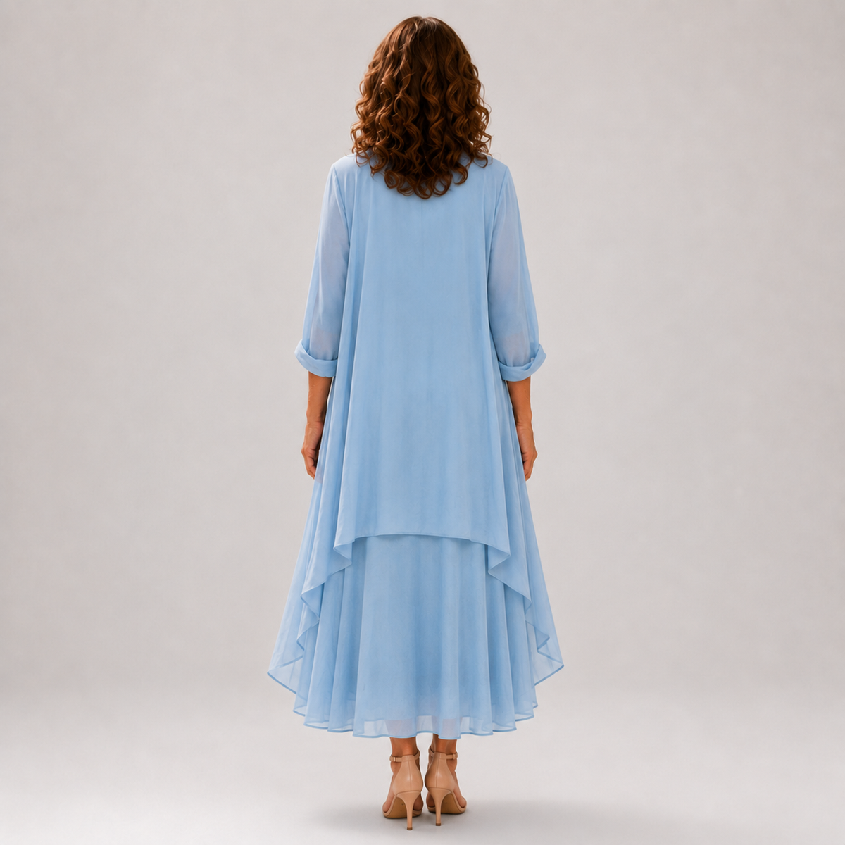 Elena | Abito Elegante con Ricamo Floreale e Mantella Leggera