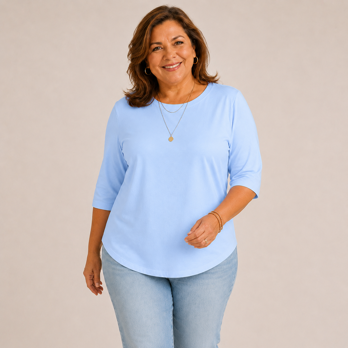Valeria | T-shirt comoda dal taglio valorizzante.