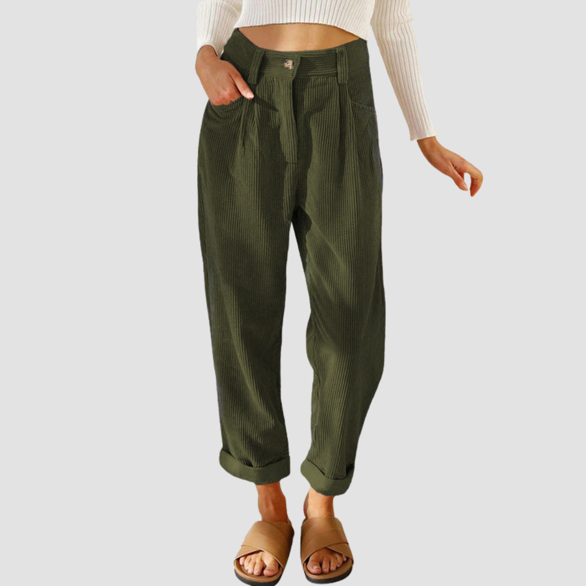 Nero | Pantaloni dritti in velluto a costine