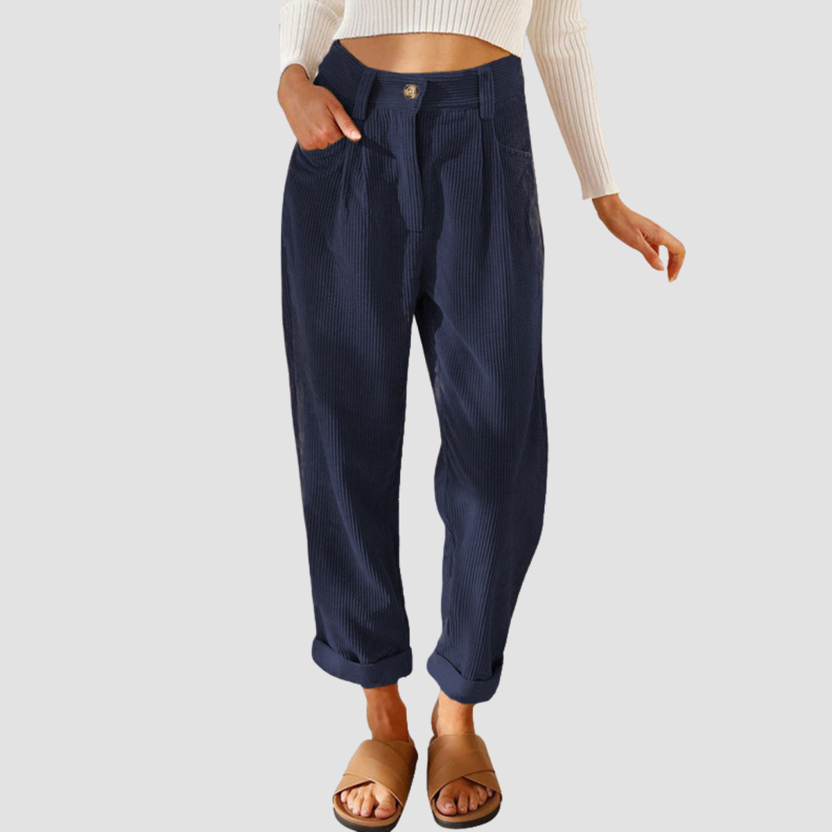 Nero | Pantaloni dritti in velluto a costine