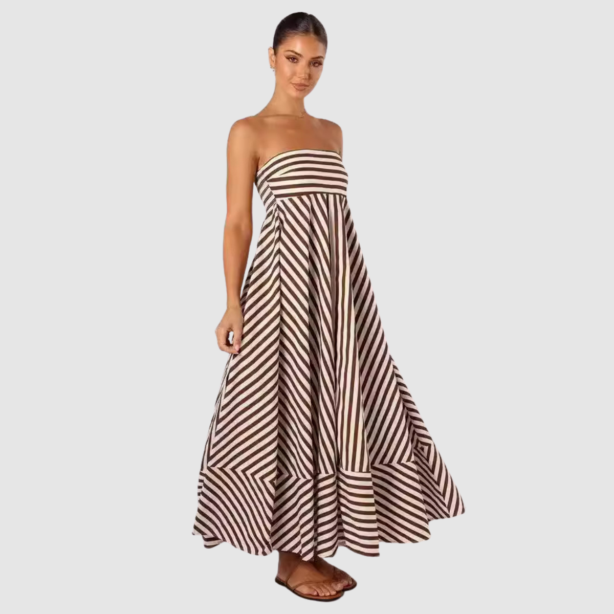 Novea | Backless Dress