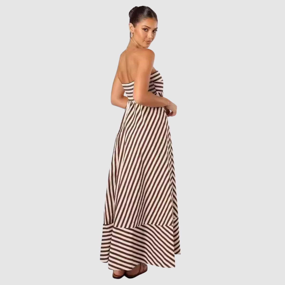 Novea | Backless Dress