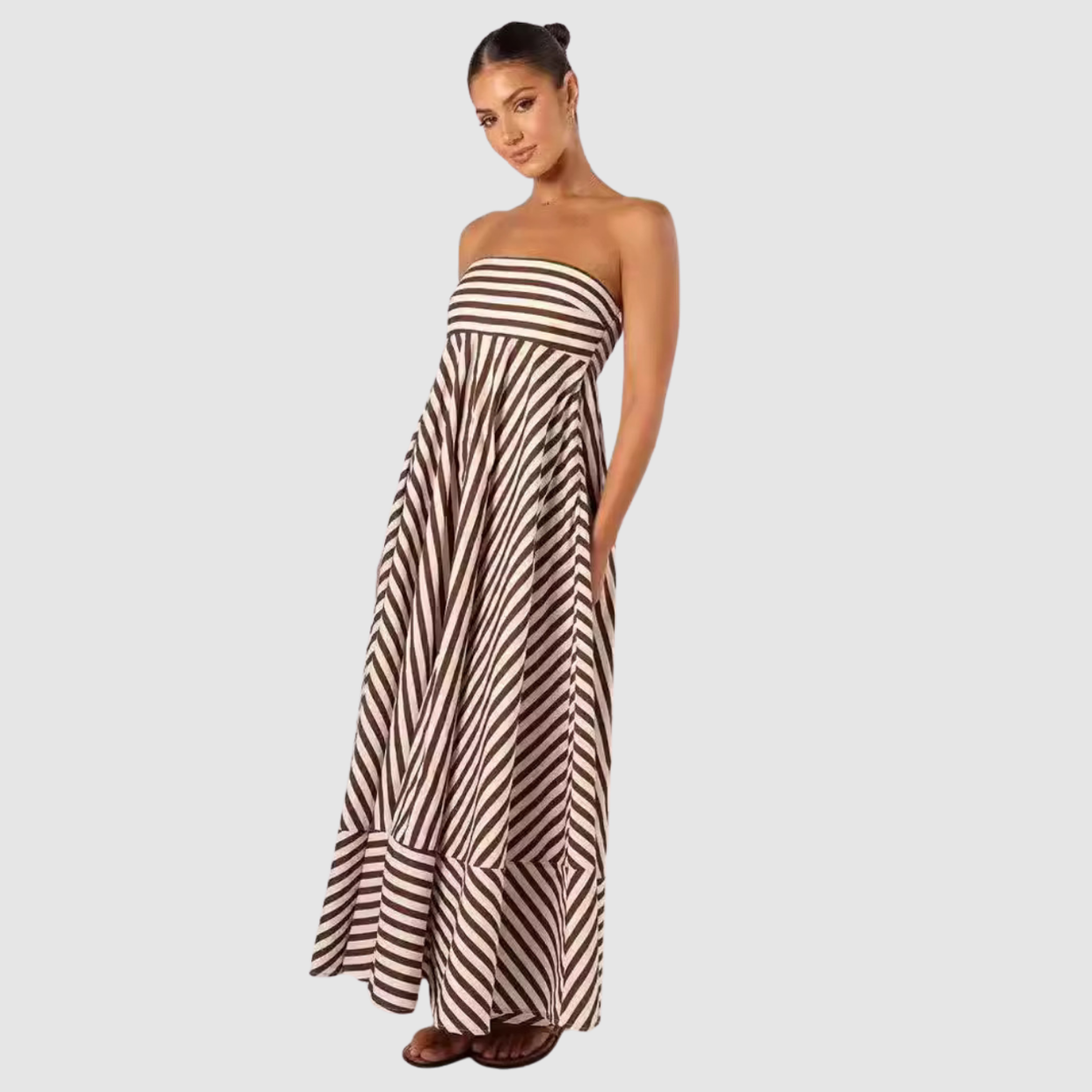 Novea | Backless Dress