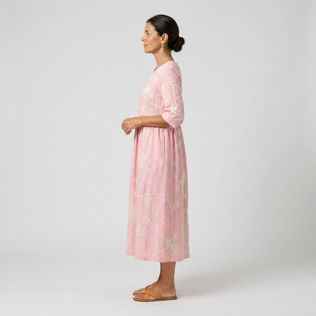 Vestido bordado floral - vista lateral
